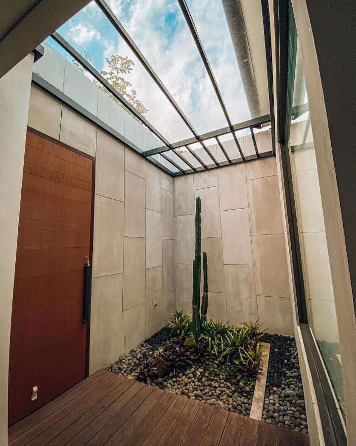 Villa Carmela Batu By Kingspark 8 Exterior foto
